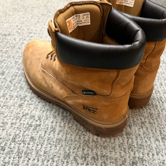 Timberland Pro steel toe boots - Picture 3 of 5